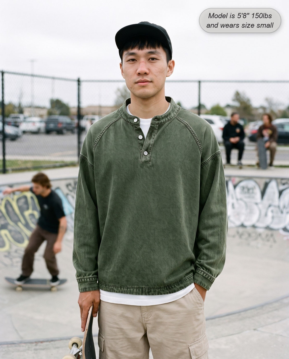 bar_04_lifestyle_armygreen_skatepark
