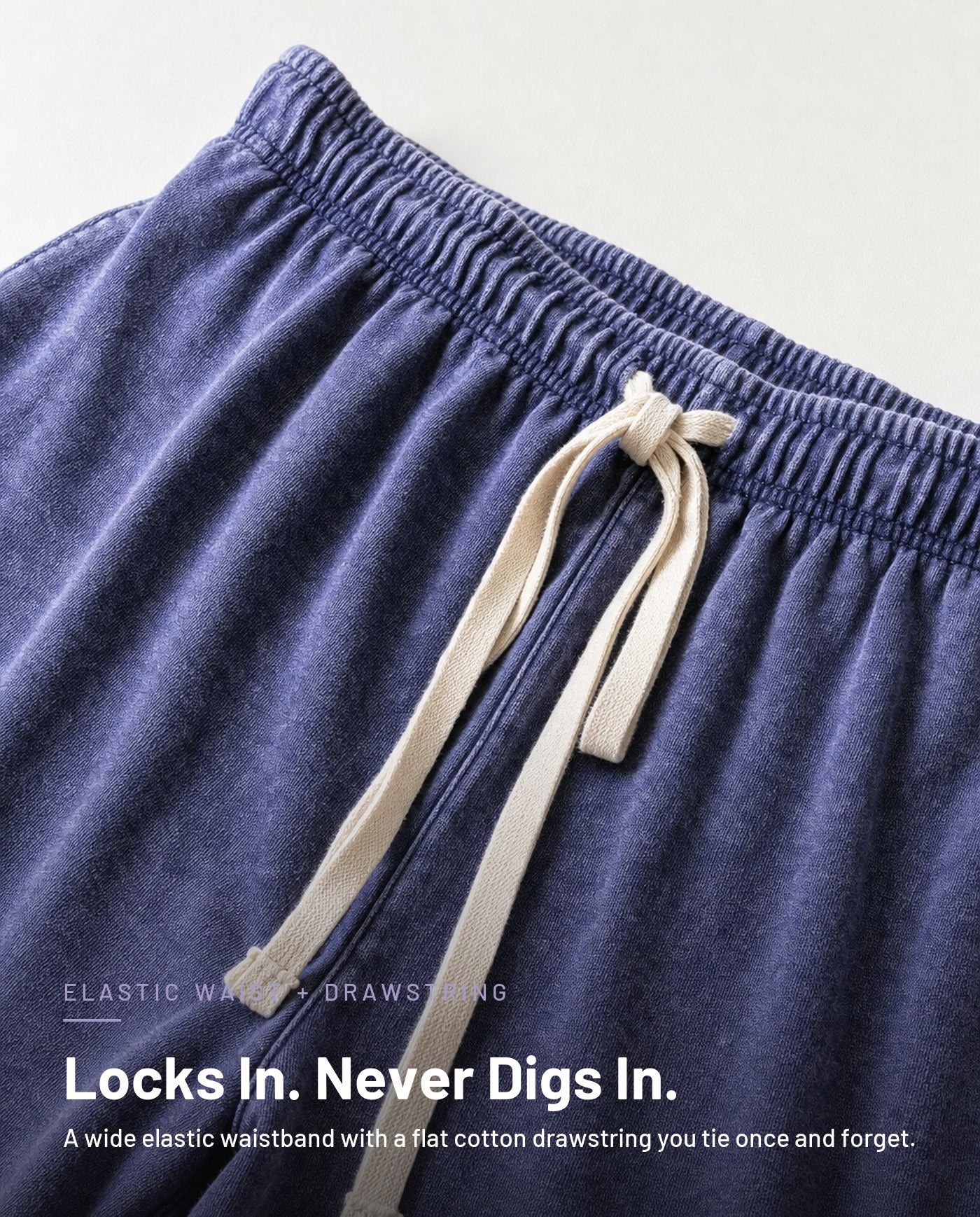 Elastic waistband and off-white drawstring detail in royal blue